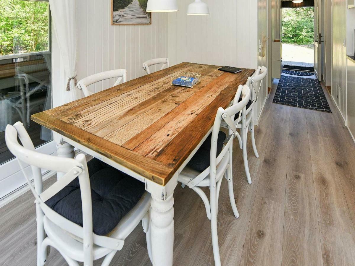 5 Person Holiday Home In Oksb L Dyreby Экстерьер фото